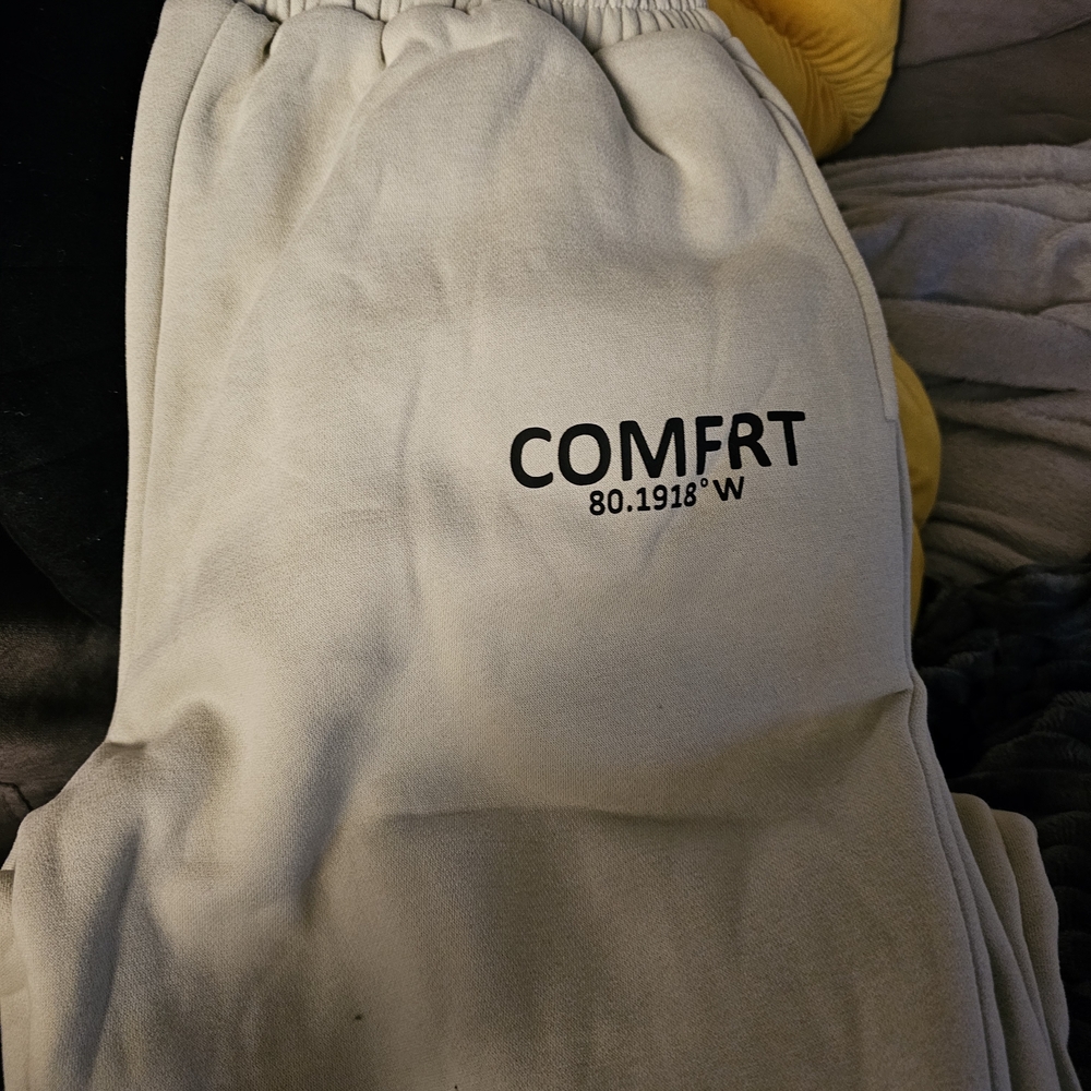 COMFRT Women's Sea Green Sweat Pants